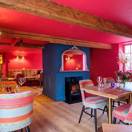 The Carpenters Arms Hotel Great Wilbraham Buitenkant foto