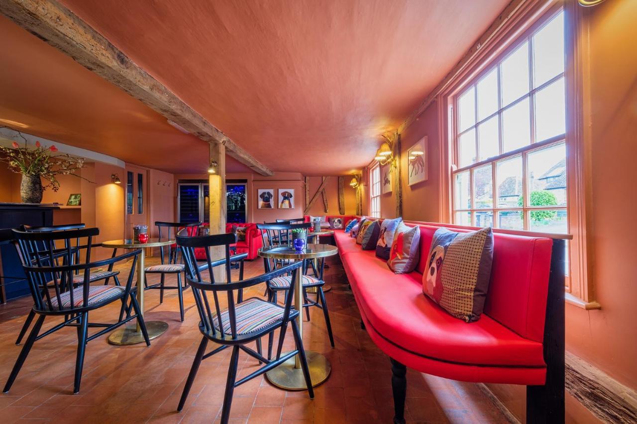 The Carpenters Arms Hotel Great Wilbraham Buitenkant foto